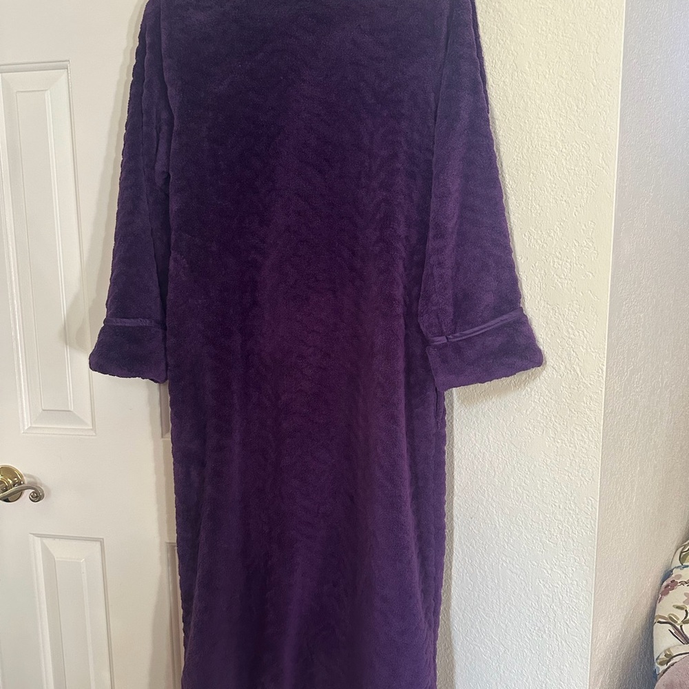 OSCAR de la RENTA (S/M) Purple Long Robe - Picture 10 of 13